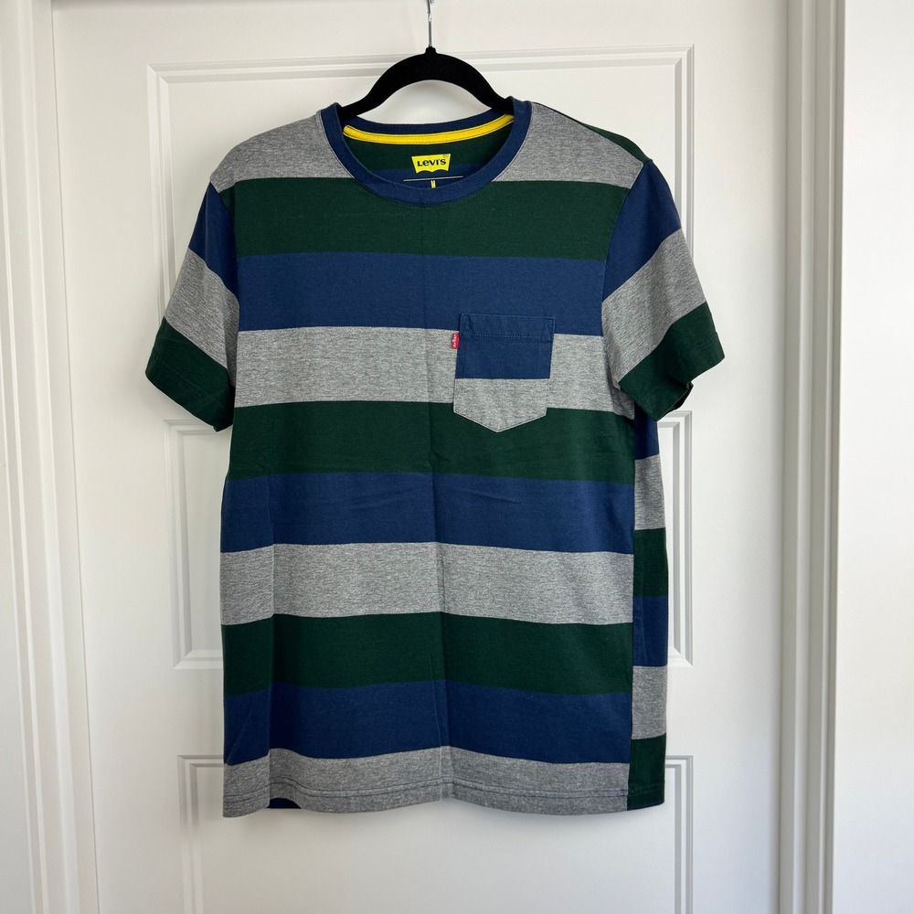 Levi's Striped Pocket Tee Casual Everyday Short Sleeve‎ T-Shirt Medium
